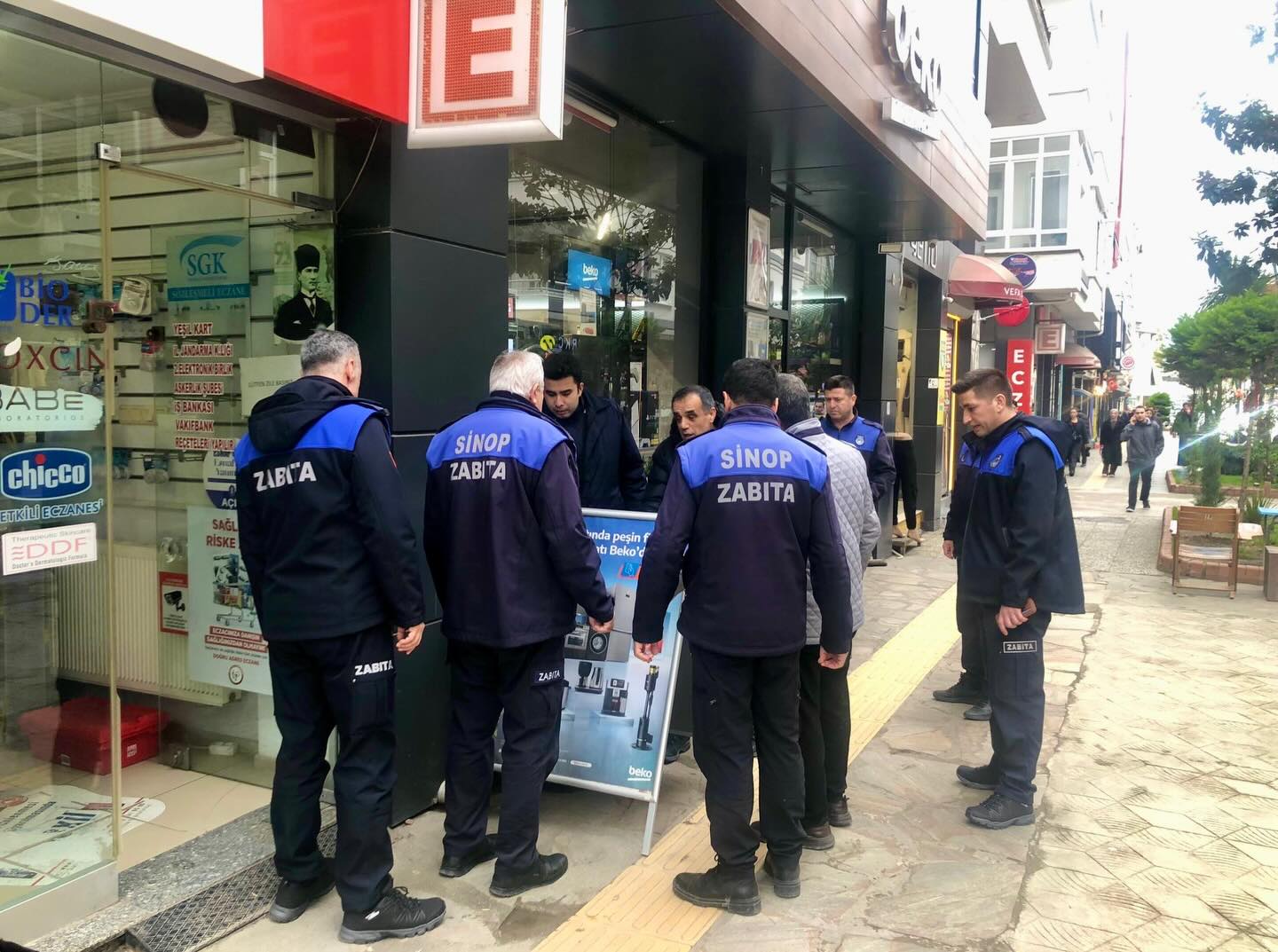 Kaldırım işgaline fırsat verilmiyor denetimler aralıksız sürüyor