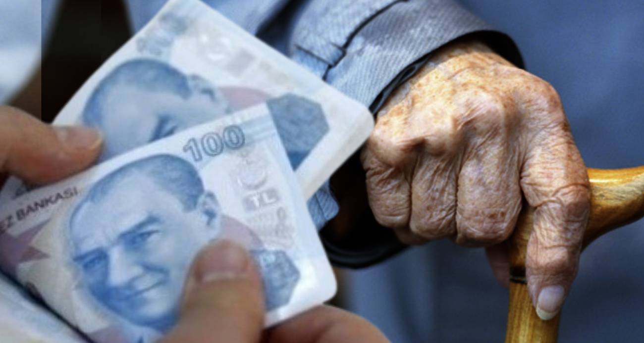 BAYRAM İKRAMİYESİNDE EMEKLİ BEKLENTİ İÇERİSİNDE