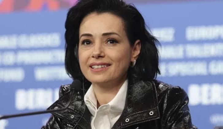 SAMSUNLU SANATÇIDAN SINEMAYA MUTHIŞ DÖNÜŞ